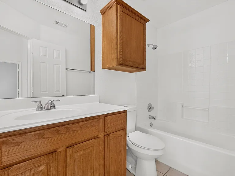 4184 Capstone Dr — Photo 19
