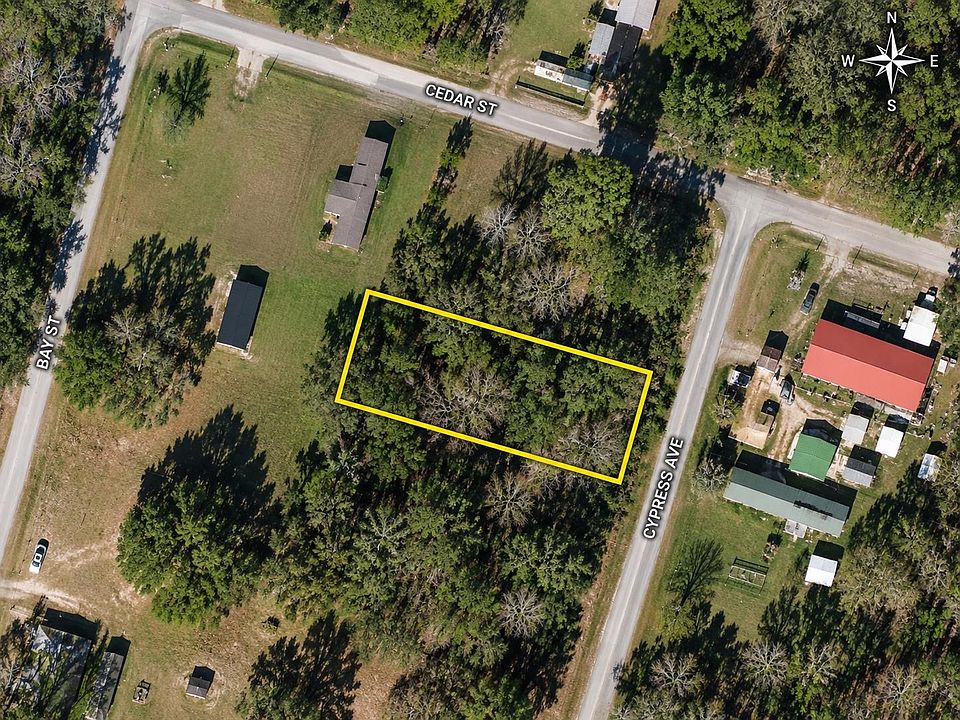 1st image of 101 Cypress Ave.