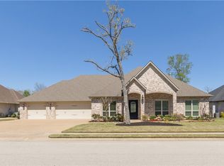 1233 Quarry Oaks Dr, College Station, TX 77845