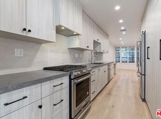 15480 Antioch St APT 203A, Pacific Palisades, CA 90272
