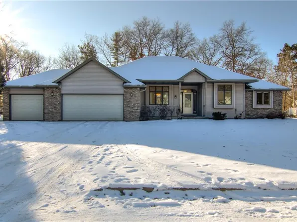 1503 Woodridge Drive, Chippewa Falls, WI 54729