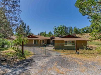 5201 Loma Serena, Mountain Ranch, CA, 95246