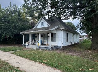 1535 8th Ave, Terre Haute, IN 47804