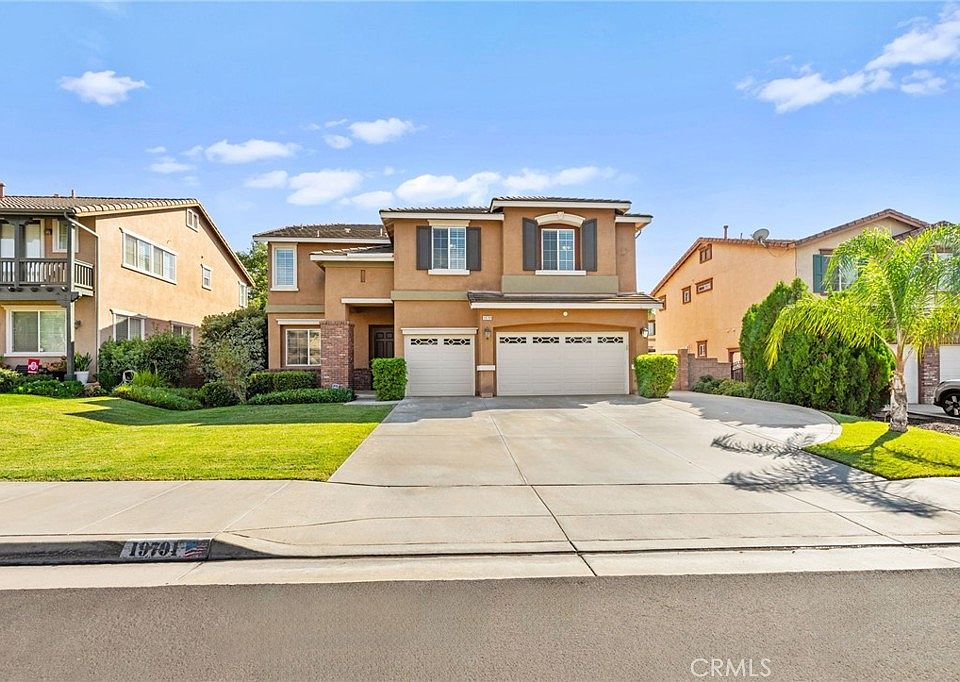 1st image of 19791 Paso Robles Dr