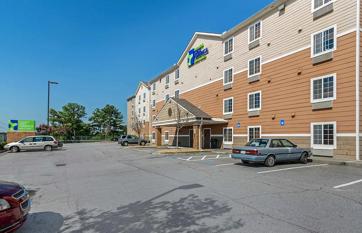 Exterior - Atlanta - Chamblee