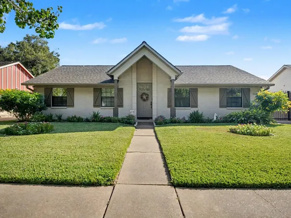 8515 Edgemoor Dr, Houston, TX 77036