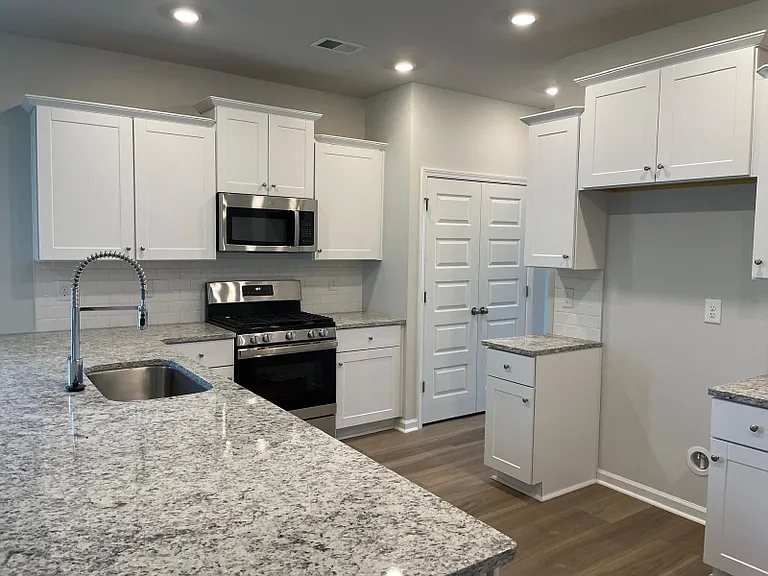 9312 Little Osprey Dr — Photo 2