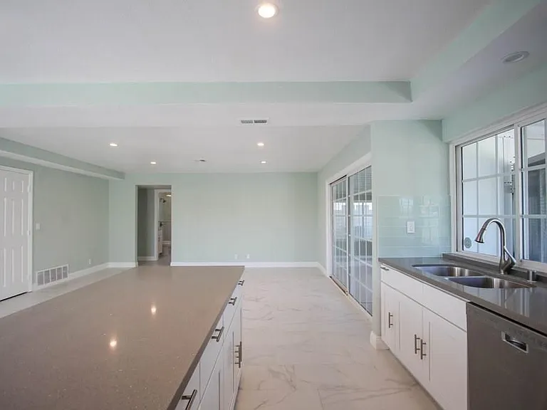 8985 Yuba River Ave — Photo 7