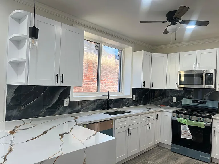 174 E 54th St #2 — Photo 12