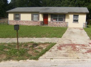 1307 Jules Ct, Eustis, FL 32726