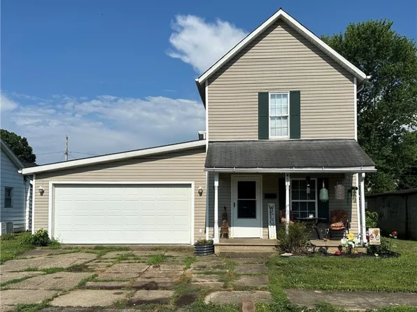 457 Spaulding Ave, Newcomerstown, OH 43832