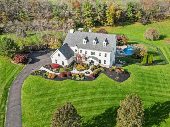 1 Windy Holw, New Hope, PA 18938