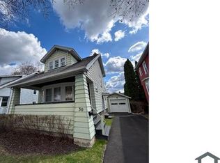 30 Dyson St, Rochester, NY 14609