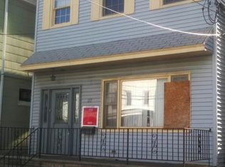 177 Pearsall Ave, Jersey City, NJ 07305