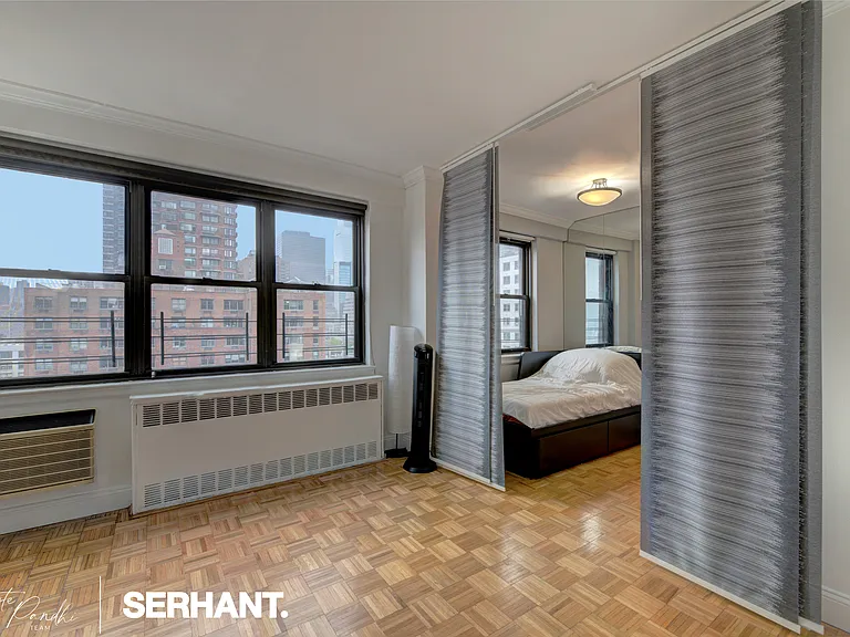 301 E 63rd St #14-C — Photo 4