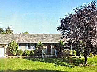 1005 Imperial Woods Dr, Vestal, NY 13850