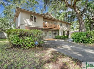 4 E Back St, Savannah, GA 31419
