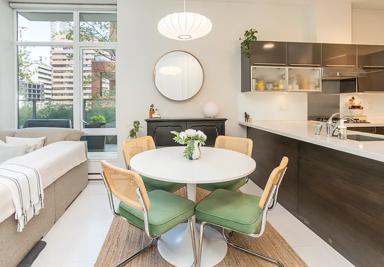 1252 Hornby St #401 — Photo 4