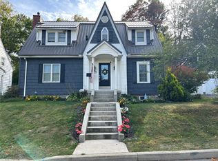 826 Irvin Ave, Meadville, PA 16335