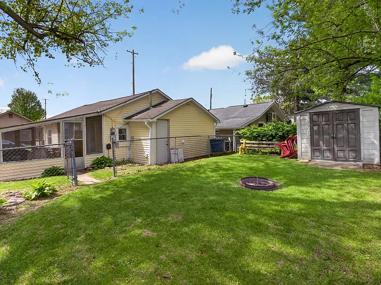 2759 Almeda Ct — Photo 15