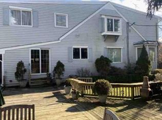 5007 Hampden Ln, Bethesda, MD 20814