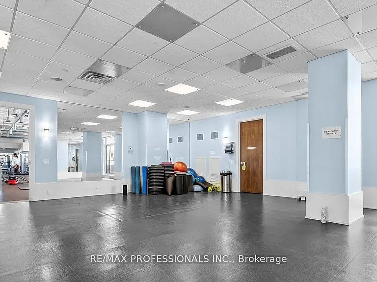 2220 Lake Shore Blvd W #909 — Photo 43