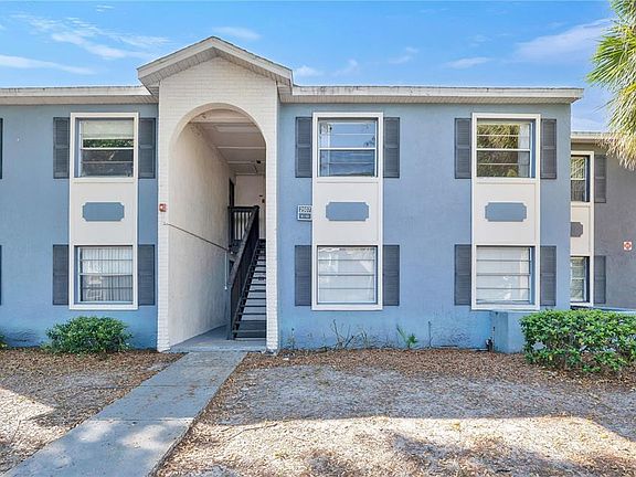 3rd image of 2507 N ALAFAYA TRAIL #10