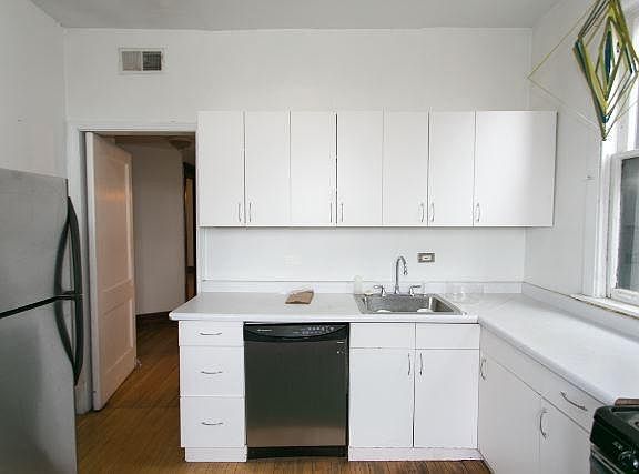 2nd image of 2955 W Logan Blvd #2