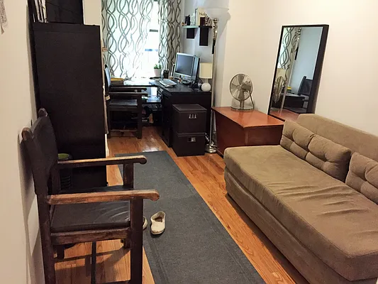 Rented by Joe Gotham LTD | media 30
