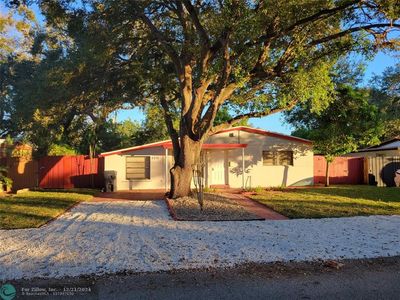 5715 Douglas St, Hollywood, FL, 33021