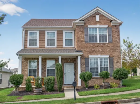 1300 Riverbirch Way, Hermitage, TN 37076