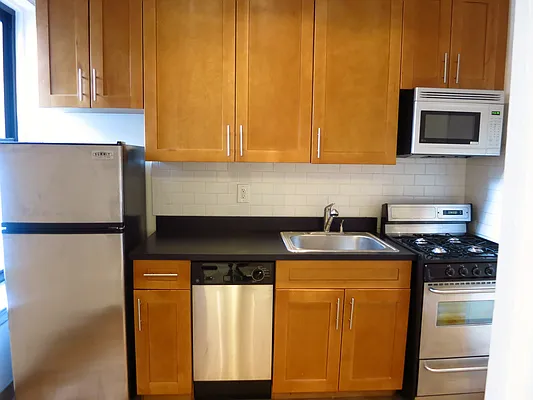 Rented by City & Suburban | media 31