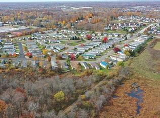 1425 Frost Rd, Streetsboro, OH 44241