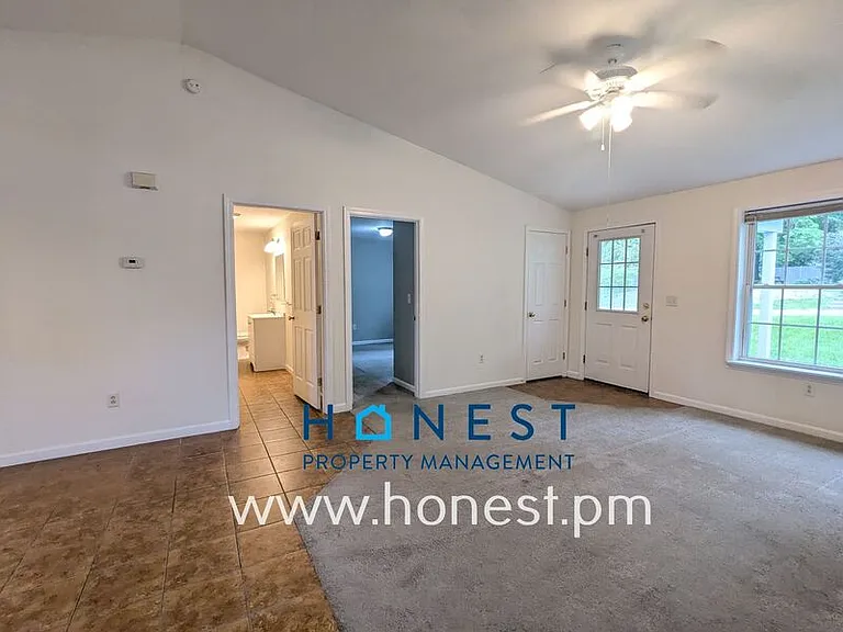 5 Crooker St #2 — Photo 10