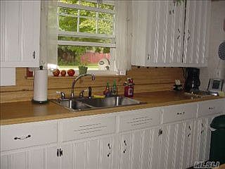 2nd image of 4 Woodland Ave