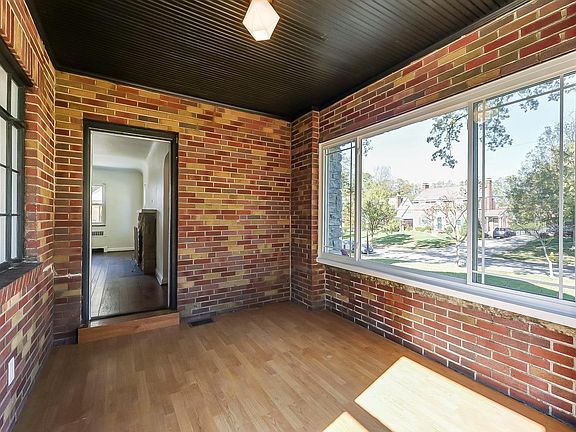5th image of 2543 Briarcliffe Ave