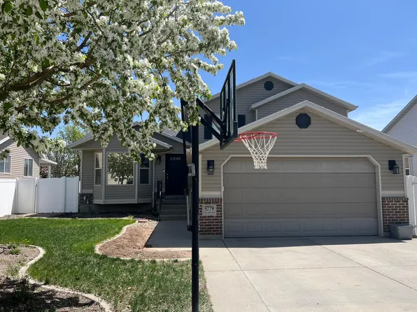 5779 S Crest Flower Way W, Salt Lake City, UT 84118