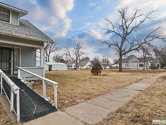 4th image of 304 Eldon St