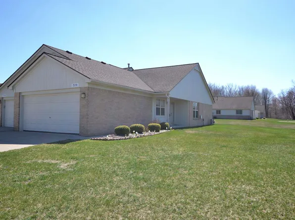25318 Julianna Dr, Chesterfield, MI 48051