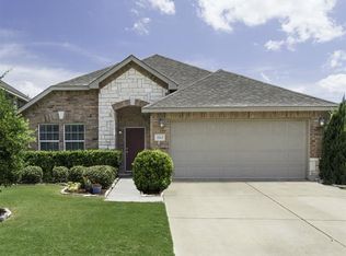 2112 Burnside Dr, Fort Worth, TX 76177