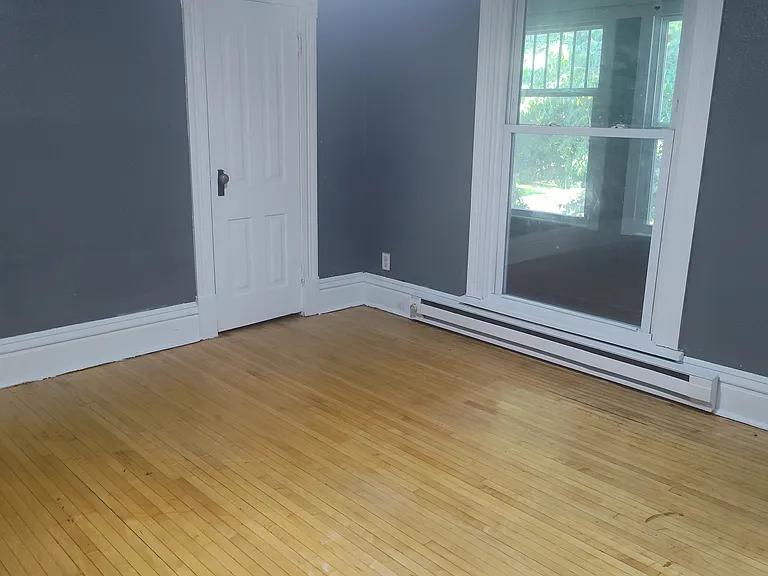 1006 E 21st St #2 — Photo 1