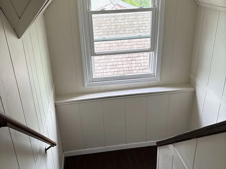 332 Stewart St — Photo 13