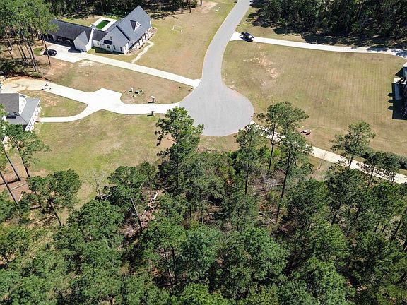 3rd image of 0 Stable Run Cir