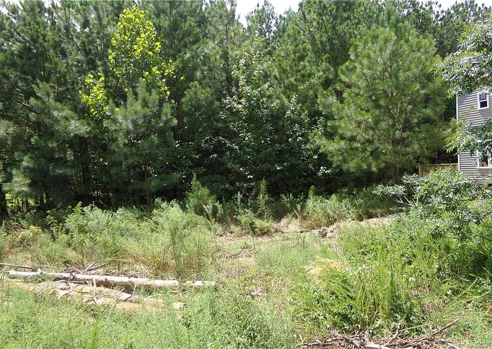 1st image of 21130 Baileys Grove Dr