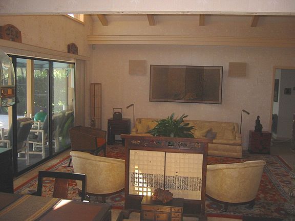 4th image of 33545 Lakeshore Dr