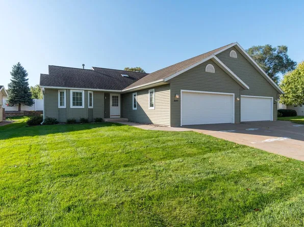 3049 Lakota PLACE, La Crosse, WI 54601