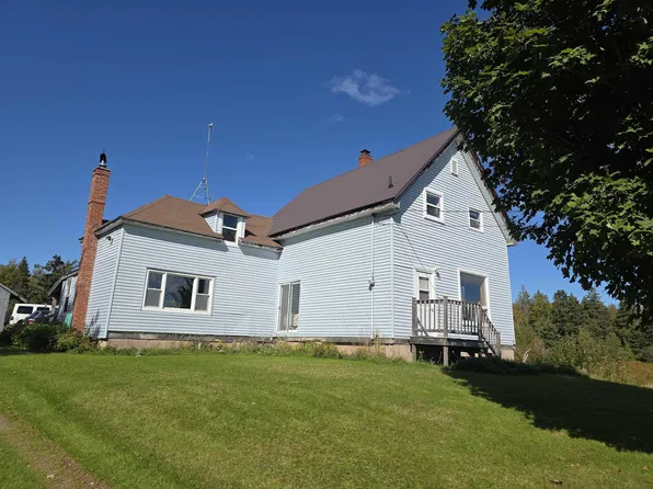 553 Black River Rd, Black River, NS B0K 1R0