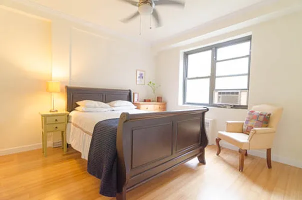 Sold by Reeves Real Estate Group Inc | media 2
