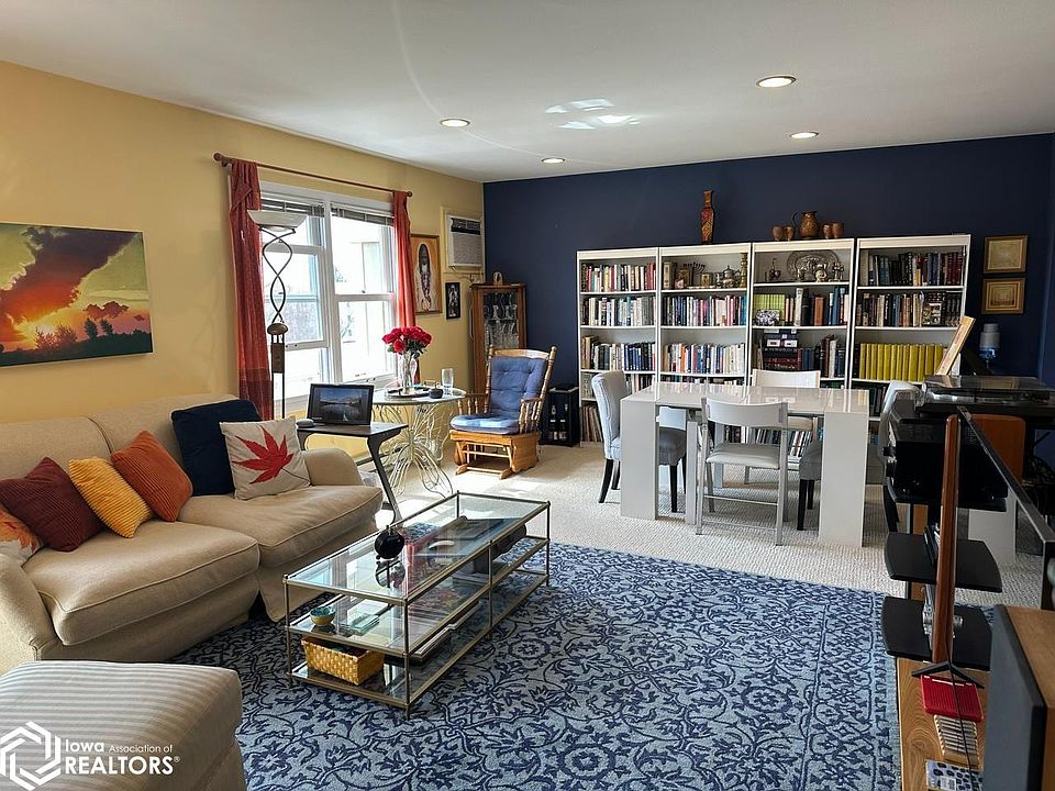 1st image of 1100 University Manor Dr #B-34-35