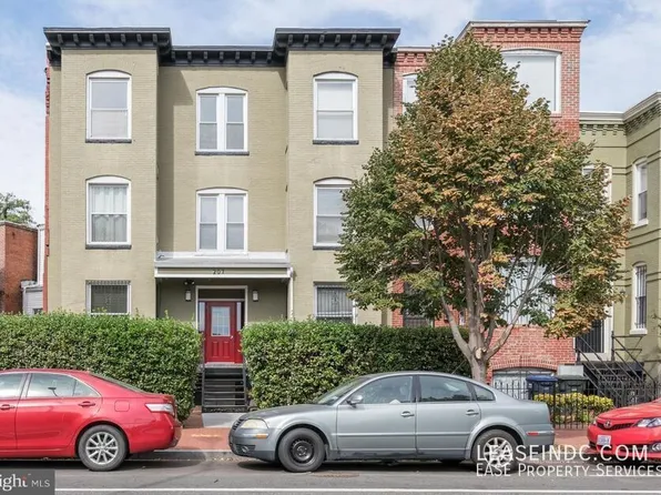 207 R St NW APT 6, Washington, DC 20001